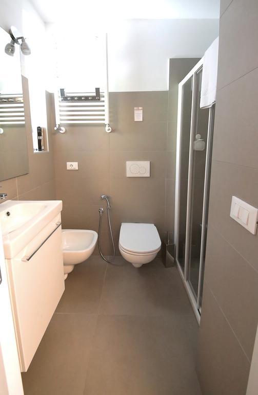 Affittacamere Smile Accomodation Аоста Экстерьер фото