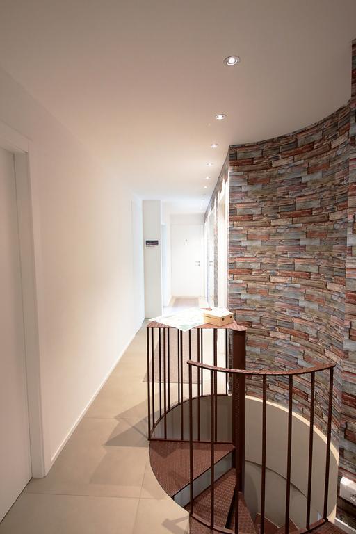Affittacamere Smile Accomodation Аоста Экстерьер фото