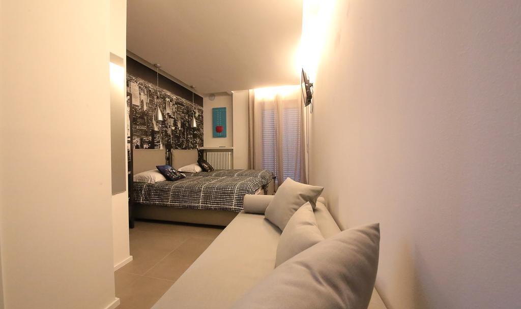 Affittacamere Smile Accomodation Аоста Экстерьер фото