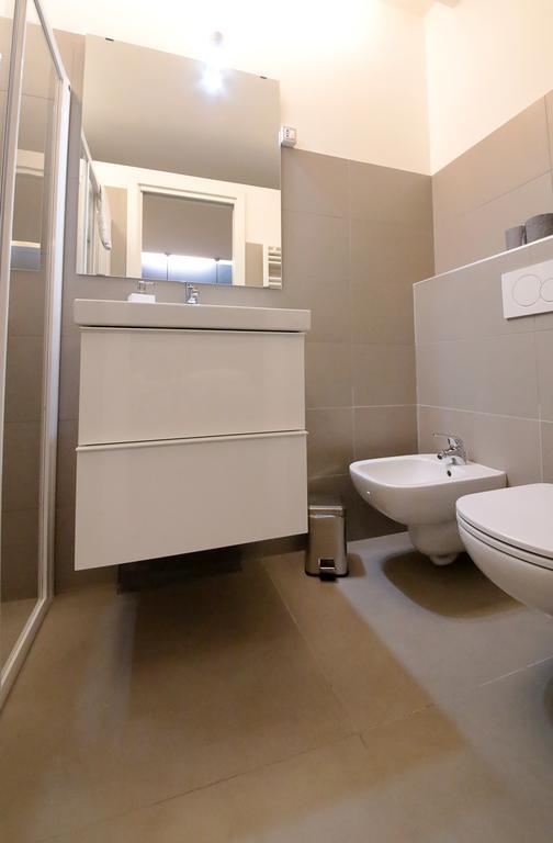 Affittacamere Smile Accomodation Аоста Экстерьер фото