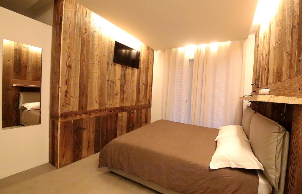 Affittacamere Smile Accomodation Аоста Экстерьер фото