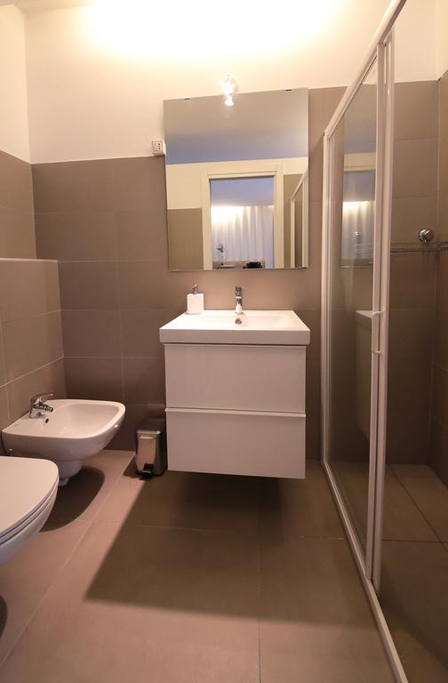 Affittacamere Smile Accomodation Аоста Экстерьер фото