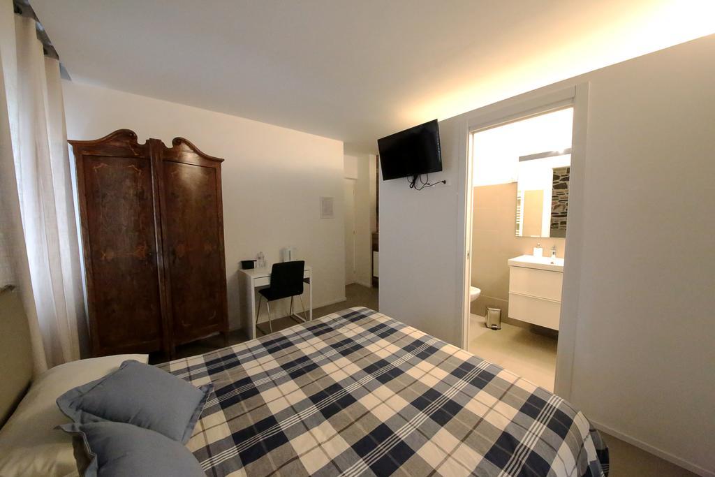 Affittacamere Smile Accomodation Аоста Экстерьер фото